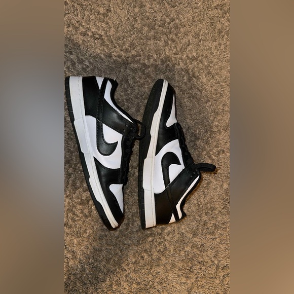 Panda Dunks - Picture 3 of 8